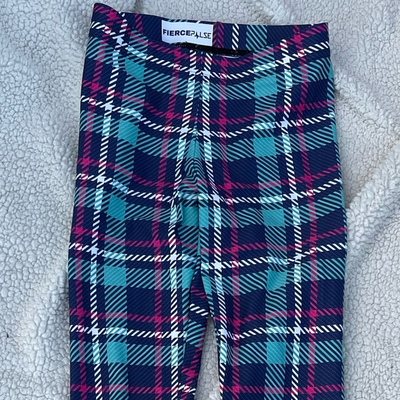 FIERCE PULSE LEGGINGS - Picture 1 of 3